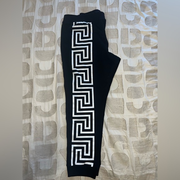 Mens Versace Greca Print Sweatpants - Black - Picture 3 of 9